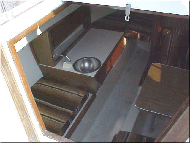 Cabin_Looking_Fwd.jpg