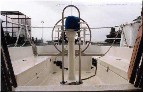 Cockpit_from Salon.jpg