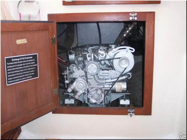 Engine Compartment 1980.jpg