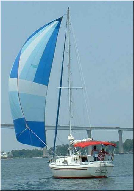 Seaquel_Sailing04.jpg