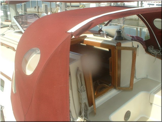 2003HatchDoors 003.jpg