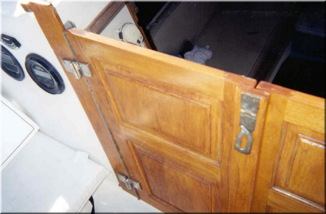 W27 Hatch Door Top.jpg