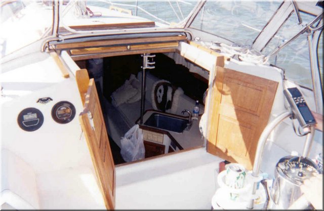 W27 Hatch Doors Open.jpg